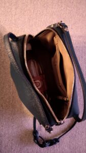 ペットボトルを入れたアリファM